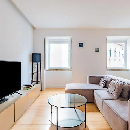 2br Chic&bright Com 120m2 Em Campo De Ourique * 리스본