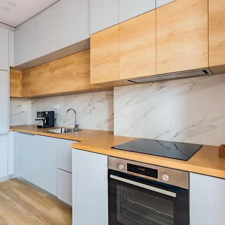 2br Chic&bright Com 120m2 Em Campo De Ourique 리스본