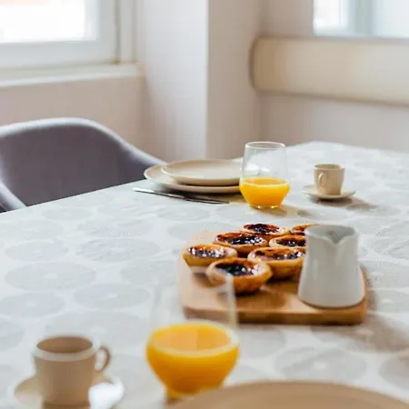 아파트 2br Chic&bright Com 120m2 Em Campo De Ourique