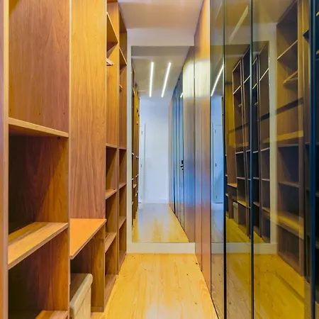 2br Chic&bright Com 120m2 Em Campo De Ourique