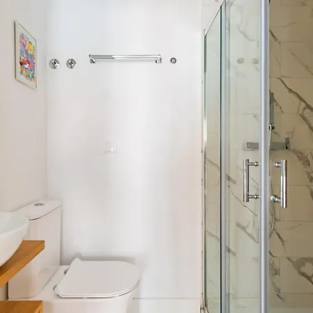 2br Chic&bright Com 120m2 Em Campo De Ourique *