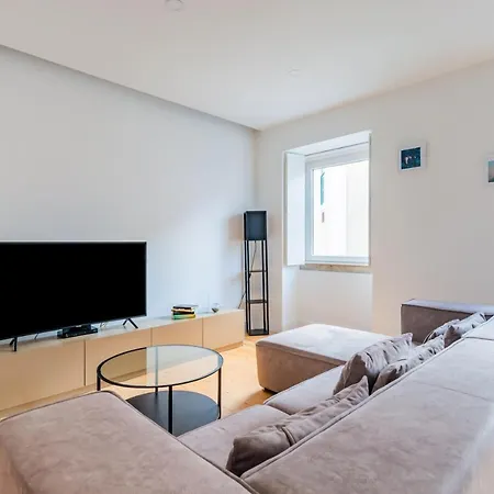 2br Chic&bright Com 120m2 Em Campo De Ourique *