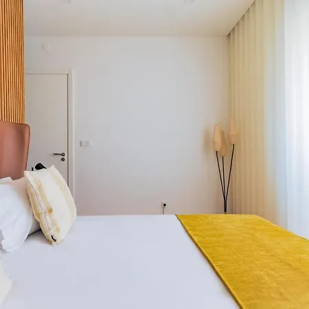 Appartamento 2br Chic&bright Com 120m2 Em Campo De Ourique *