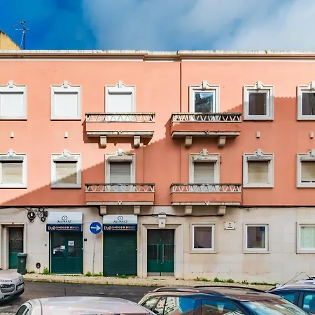 アパート 2br Chic&bright Com 120m2 Em Campo De Ourique