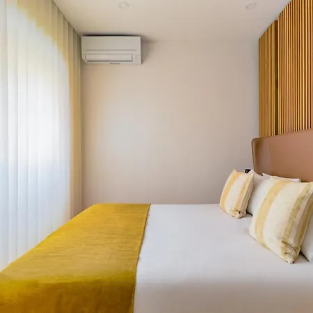 2br Chic&bright Com 120m2 Em Campo De Ourique アパート